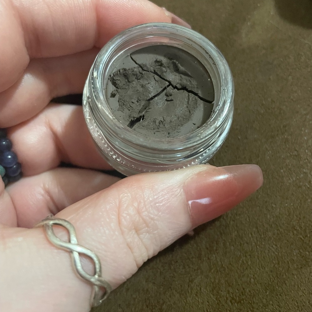 Brows - Picture 4 of 5